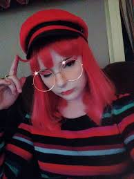 Wearing a wig with no part humor