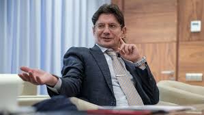 Жена федуна обвинила спортдиректора «спартака» во вранье болельщикам. Leonid Fedun Predlagayu Futbolnuyu Revolyuciyu Sport Ekspress