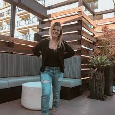 10 Best Stores To Shop For Petite Clothing Living Life Petite In 2020 Petite Outfits Petite Dress Pants Fashion For Petite Women
