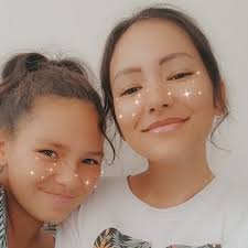 Aster Horne (@AsterHorne)