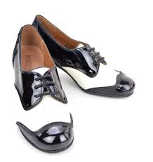 So whether you're hunting for 1920's flapper shoes, or 1930's style shoes or 1940's shoe styles, some opt to shop at their favorite modern fashion outlets. Sizes 2 3 Only The Sally In Black Cream Ladies Retro Vintage Style Shoes Mod Shoes