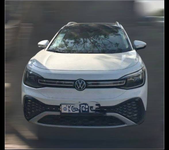 2022 Volkswagen ID6 Pro Exterior Profile, AI generated