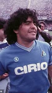 Maradona di Penjuru Naples