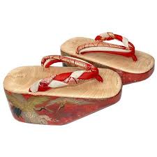 The netherlands is famous for their traditional wooden clogs, turkey for their pointed slippers, and japan? Japanese Maiko Traditional Lacquered Shoes Pokkuri 1930 S Geisha Wooden Shoes Wood Shoes
