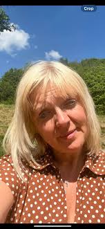 Hello, I'm Candy, Clinical Hypnotherapist and founder of Pebble  Hypnotherapy 🌿 I help busy people overcome anxiety, rebuild confidence,  and recover from burnout — using calm, evidence-based hypnotherapy that  gets to the