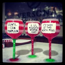Sassy Sayings Christmas Wine Glasses Versona These Christmas Wine Glasses Wine Glass Sayings Christmas Wine