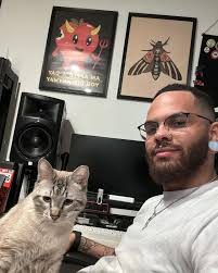 Anthony Manuel (@anthonydmanuel) • Instagram photos and videos