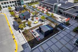 Check out updated best hotels & restaurants near microsoft. Microsoft Freshens Up Campus Buildings With History And Modernity