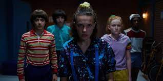 All episodes now streaming on netflix. Dritte Staffel Von Stranger Things Der Horror Der Pubertat Medien Gesellschaft Tagesspiegel