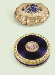 Deux Tabatieres En Or Emaillees Bonbonniere Sotheby S Pf1212lot6jplden Emaille