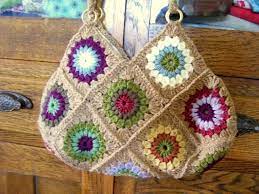 Pattern contains all instructions, photos, diagram etc. Cozy Things Sunburst Flower Granny Bag Crochet Granny Square Bag Crochet Handbags