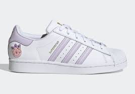 Dünyaca ünlü marka 7'den 70'e herkesin günlük tercihleri arasında yer. Adidas Superstar Purple Tint Matte Gold Gz8143 Sneakernews Com