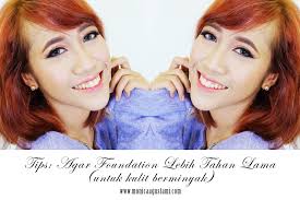 Jawaban mudahnya, anda harus mengenakan produk kosmetik foundation untuk kulit berminyak. Tips Agar Foundation Lebih Tahan Lama Untuk Kulit Berminyak Monica Agustami