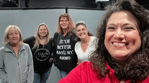 Julie Puls's Instagram, Twitter & Facebook