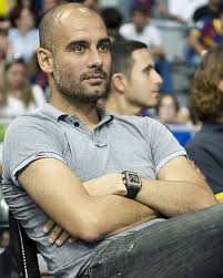 A shameless love letter to the undeniable style of pep guardiola. Bundesliga Mit Bayern Trainer Pep Guardiola Wird Fussball Noch Schoner Brigitte De