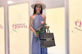′′ let the sun in! Shopping Queen In Stuttgart Mein Verlobter War Sofort Feuer Und Flamme Stuttgart Stuttgarter Zeitung