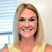 Brittany Hinger's Instagram, Twitter & Facebook