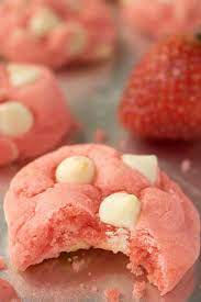 Dissolve strawberry jello and 1 cup hot water. Strawberry Cake Mix Cookies Cincyshopper