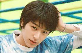 He cried when he met yunho; Juyeon The Boyz Profile K Pop Database Dbkpop Com