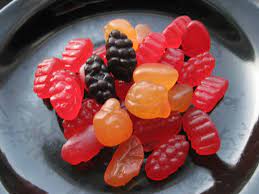 This one is among the fruit snack brands because of the impressive and distinctive design. Fruit Snack Wikipedia