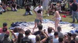 Bikini Coleslaw Wrestling Outter Banks Spring Bikeweek 2012 Youtube