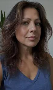 Can I be your girlfriend ??