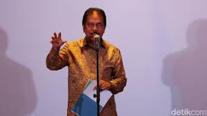 Dino saat ini menjalani perawatan di kabar mengenai dino yang dirawat di rspad juga disampaikan oleh sang istri, rosa raj djalal. Soal Rumah Ibu Dino Patti Djalal Sofyan Djalil Kalau Ppat Terlibat Kita Pecat
