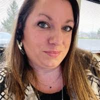 Emily Wadsworth's Instagram, Twitter & Facebook