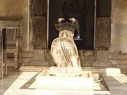 Walkeshwar - Wikipedia