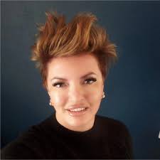 Tara Galante's Instagram, Twitter & Facebook