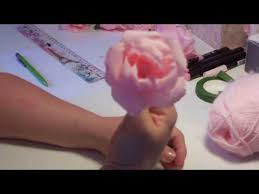 Fleurs en papier crépon by marie chevalier, september 12, 1999, fleurus edition, paperback in french / français. Tuto Facile Des Roses En Papier Crepon Youtube