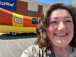 Oscar Mayer Wienermobile Bucket List Items