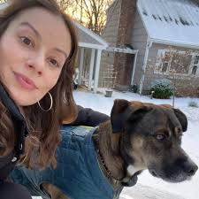 I was so pleased to have been asked to write an introduction for the 50th  Anniversary Edition of 'Salem's Lot. A streamlined version of that intro  appears in this Sunday's @nytbooks.  https://www.nytimes.com/2025/09/12/books/review/stephen-king-salems ...