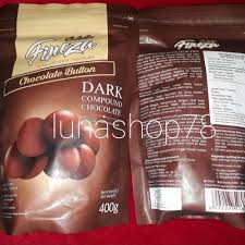 Beda cokelat compound dan couverture ada pada bahan membuatnya. Jual Coklat Compound Hitam Bentuk Kancing Colatta Fineza Chocolate Button Kota Medan Lunashop78 Tokopedia