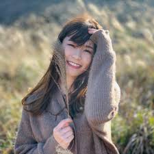 Usahakan kalian download sebagai review saja, belilah cd original atau kalian beli. åŸŽå¸‚ä¸­çš„å¯‚å¯ž Serrini æ²¹å°–æ—ºé‡'æ¯›çŽ² ç±³ç±³ Hkese