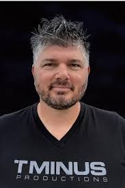 Dan Donato's Instagram, Twitter & Facebook