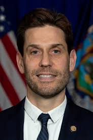 SALT — Axel Bernabe