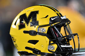 Get the latest news and information for the tennessee volunteers. Missouri Vs Tennessee Football Gameday Info Where To Watch Predictions Rock M Nation