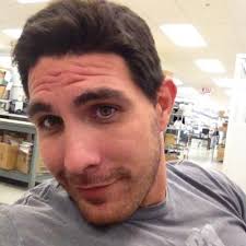 Sean Bernal (seanSWjunkie@)