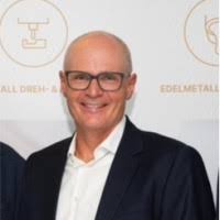 900+ "Augenstein" profiles