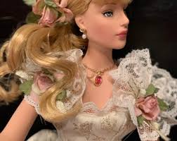 Tyler Robert Tonner Pendant Historical Romance Doll and Outfit