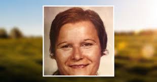 Anne Barr's Instagram, Twitter & Facebook