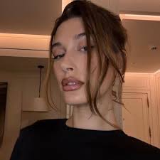 kel 🔔 (@KozmaKellie)