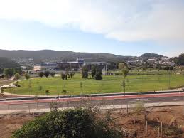 Parece ser uma cidade engraçada. Parque Da Cidade De Vale De Cambra Mapio Net