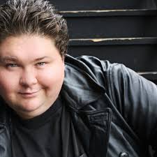 Anthony Martelli's Instagram, Twitter & Facebook