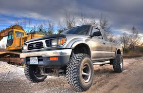 Most models (sr, sr5 and the trd models) offer an extended cab (access cab) or crew cab (double cab) variant, though the limited is only offered in double cab guise. 96 4x4 Front End Swap Tacoma World