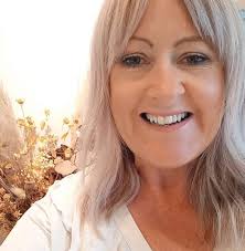 Pam Carmichael Fine Art