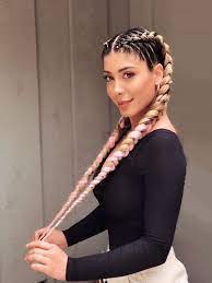Armenian Girl With Braids Penteados Penteados Com Tranca Afro Tranca Em Cabelo Cacheado