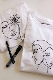 Learn how to draw clothes and folds, and how to make it look realistic with the right values and shapes, using colored pencils and prismacolor colorless blen. Diy Line Art T Shirts With Printable Template Dossier Blog