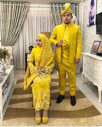 Download mp3 gratis ▶ pelamin biru download lagu pelamin biru dan streaming kumpulan lagu pelamin biru mp3 terbaru gratis dan mudah dinikmati and full album. Tips Pilih Warna Baju Pengantin Mengikut Warna Kulit